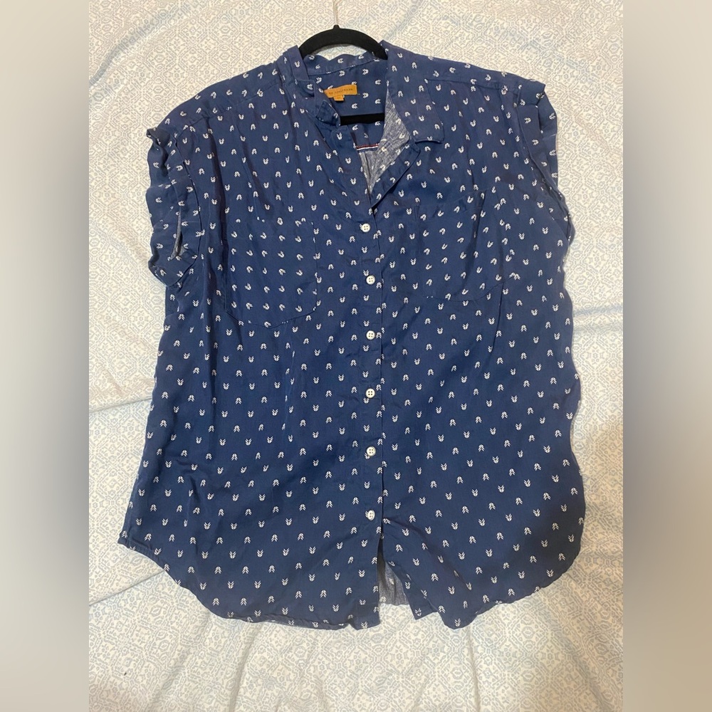 JACHS Girlfriend Blue Button Down Shirt